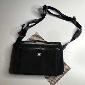 Victorinox Black Nylon Crossbody Travel Bag Slim Messenger Multi-Zip Organizer